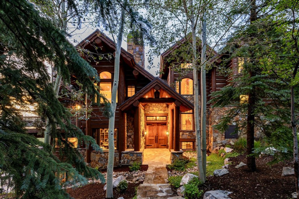 8045 WOODLAND VIEW DR, Park City, UT 84060 — exterior