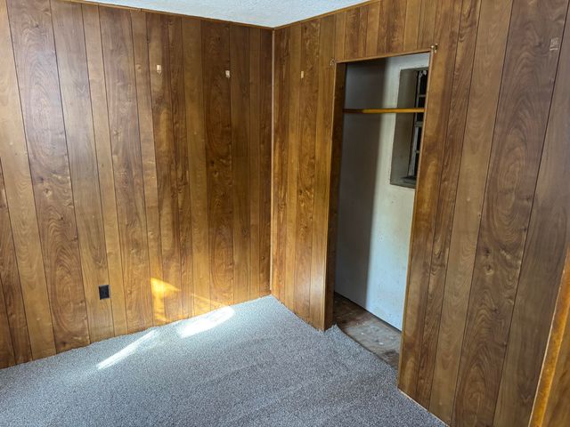 754 W Lone Oak Road, Clay City, KY 40312