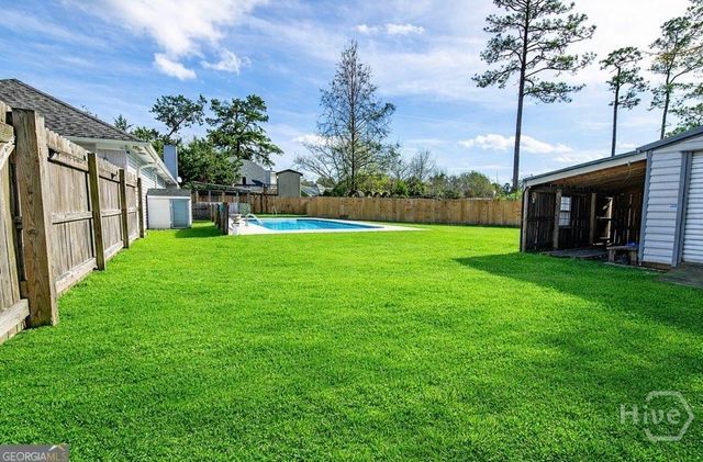 8 Cameron Court W, Pembroke, GA 31321