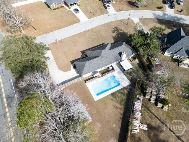 8 Cameron Court W, Pembroke, GA 31321