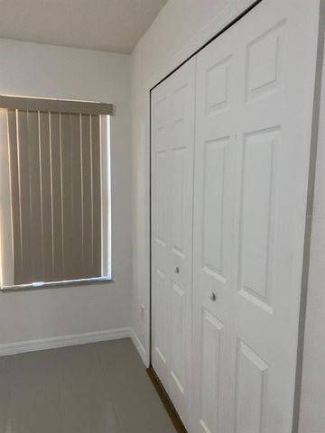 1074 DOLPHIN DRIVE, Winter Garden, FL 34787