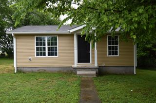 120 Stacker Dr, Clarksville, TN 37040