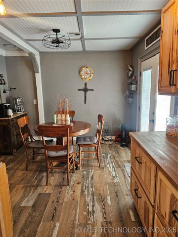 4251 Norfolk Avenue, Beggs, OK 74421