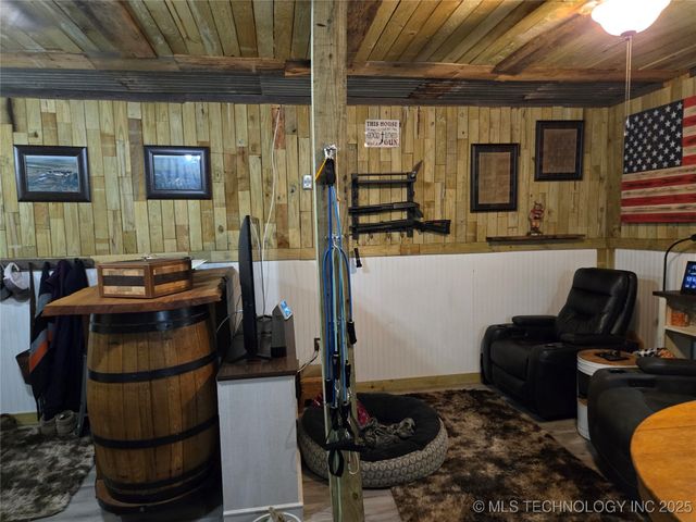 4251 Norfolk Avenue, Beggs, OK 74421