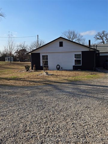 4251 Norfolk Avenue, Beggs, OK 74421