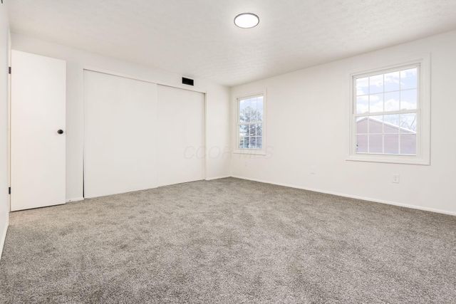 443 Clairbrook Avenue, Columbus, OH 43228