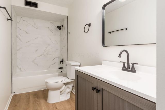 443 Clairbrook Avenue, Columbus, OH 43228