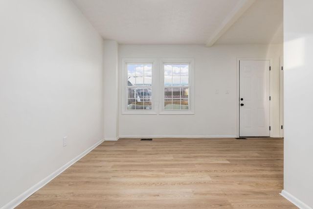 443 Clairbrook Avenue, Columbus, OH 43228