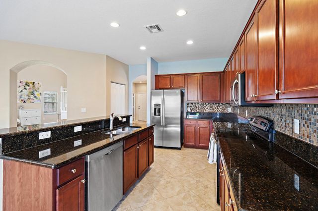 196 Behring Way, Jupiter, FL 33458