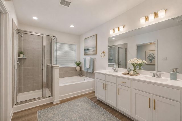 3402 Rolling River Drive, Baytown, TX 77521