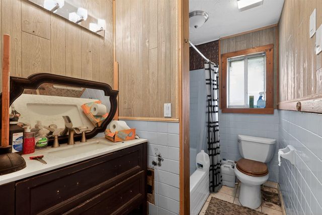 6718 Colf Road, Carleton, MI 48117