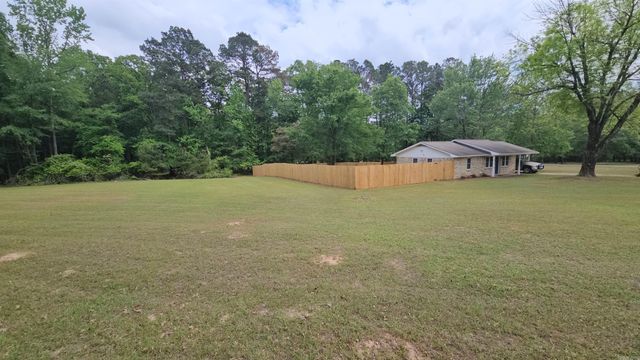 3201 Nellwood Drive, Pine Bluff, AR 71602