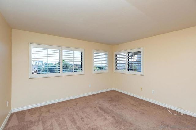 6960 Hyde Park 1, San Carlos, CA 92119