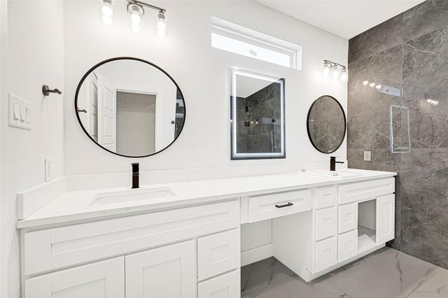 7203 Weyburn Street, Houston, TX 77028