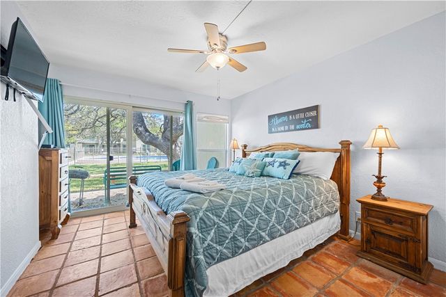 2003 N Fulton Beach 36, Rockport, TX 78382