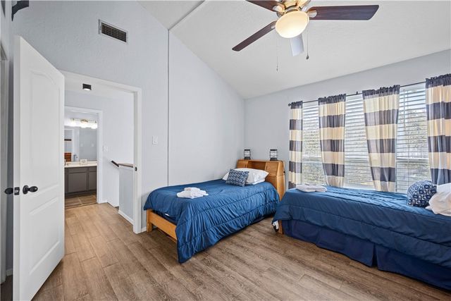 2003 N Fulton Beach 36, Rockport, TX 78382