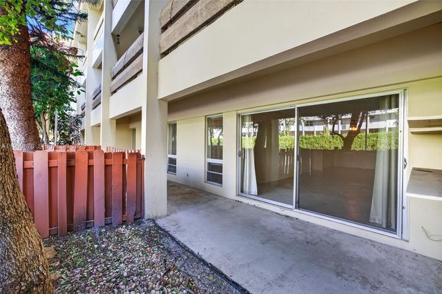 1700 SE 15th St 106, Fort Lauderdale, FL 33316