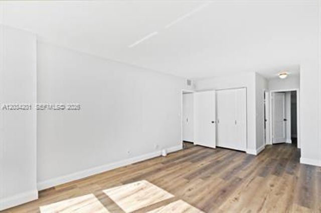 2500 Parkview Dr 1216, Hallandale Beach, FL 33009