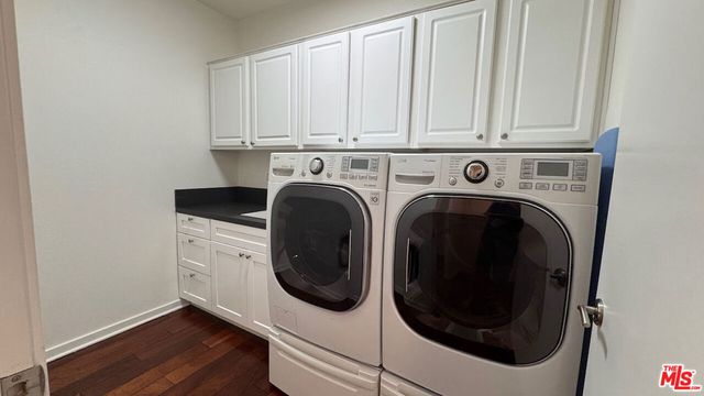 2111 S Beverly Glen Boulevard PH2, Los Angeles, CA 90025