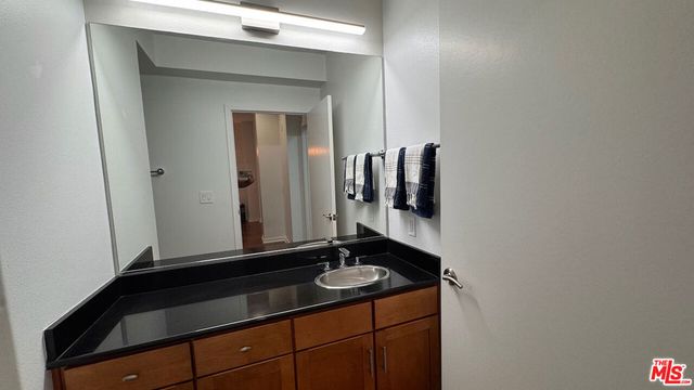 2111 S Beverly Glen Boulevard PH2, Los Angeles, CA 90025