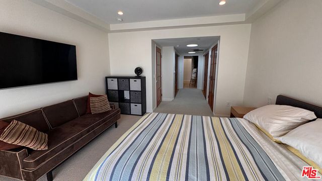 2111 S Beverly Glen Boulevard PH2, Los Angeles, CA 90025