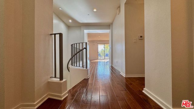 2111 S Beverly Glen Boulevard PH2, Los Angeles, CA 90025