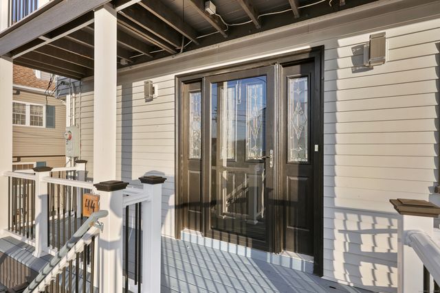 44 Washington Parkway, Stratford, CT 06615