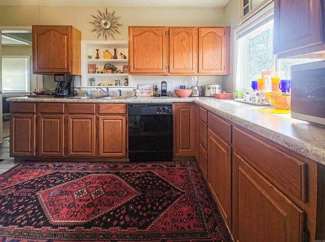 871 S Highway 65, Clinton, AR 72031