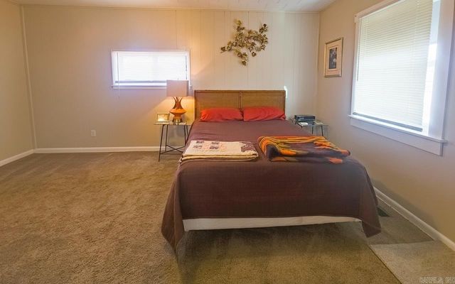 871 S Highway 65, Clinton, AR 72031