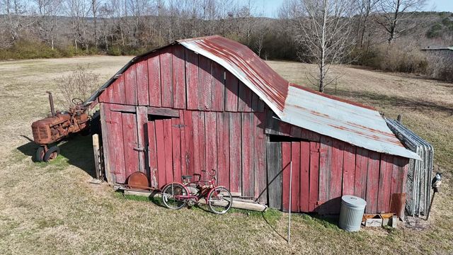 871 S Highway 65, Clinton, AR 72031