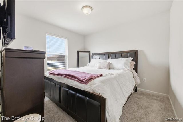 2222 Champion Drive, Burton, MI 48519