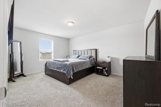 2222 Champion Drive, Burton, MI 48519