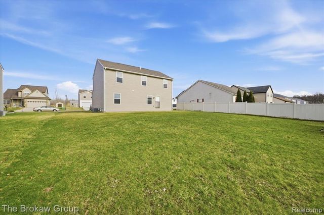 2222 Champion Drive, Burton, MI 48519