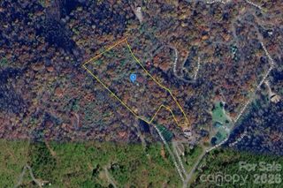 165 Paint Bucket Drive, Whittier, NC 28789