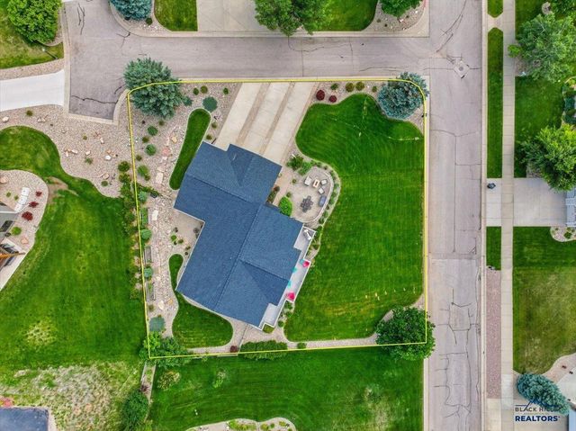 1904 Cowboy Lane, Spearfish, SD 57783
