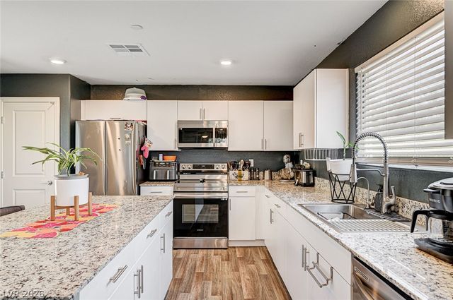 5617 Craftsman Avenue, Las Vegas, NV 89122