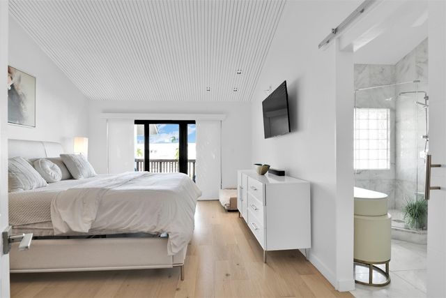 1035 Boca Cove Lane, Highland Beach, FL 33487