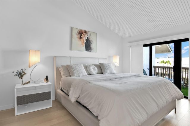 1035 Boca Cove Lane, Highland Beach, FL 33487