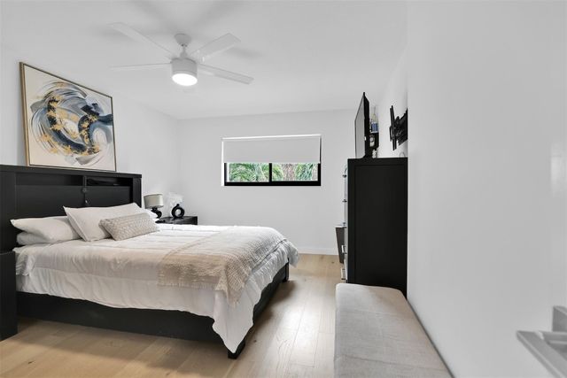 1035 Boca Cove Lane, Highland Beach, FL 33487