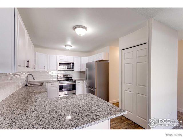 735 S Alton Way, Denver, CO 80247