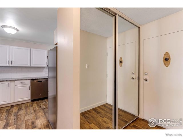 735 S Alton Way, Denver, CO 80247