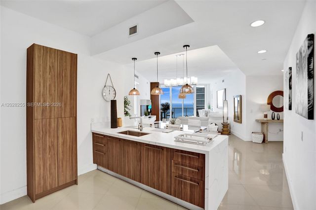 15901 Collins Avenue 2807, Sunny Isles Beach, FL 33160