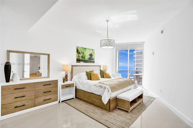 15901 Collins Avenue 2807, Sunny Isles Beach, FL 33160