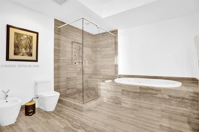 15901 Collins Avenue 2807, Sunny Isles Beach, FL 33160