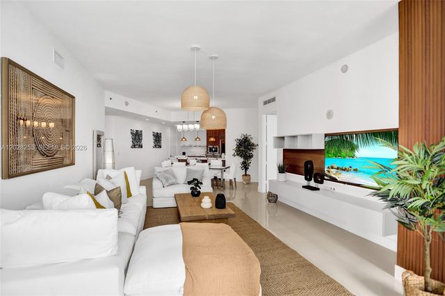 15901 Collins Avenue 2807, Sunny Isles Beach, FL 33160