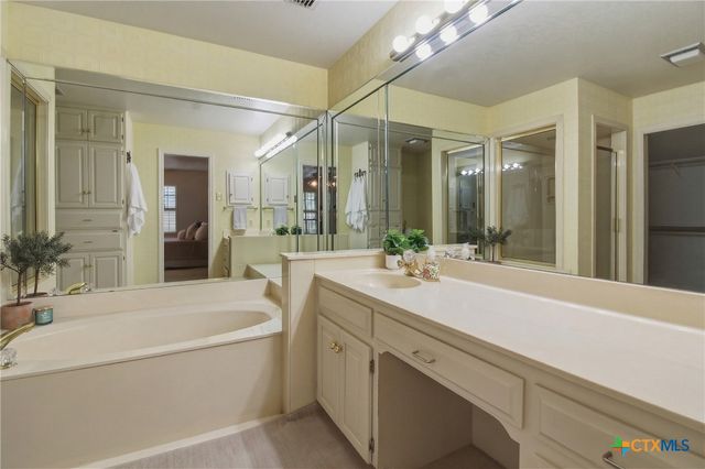 3606 Whispering Oaks, Temple, TX 76504