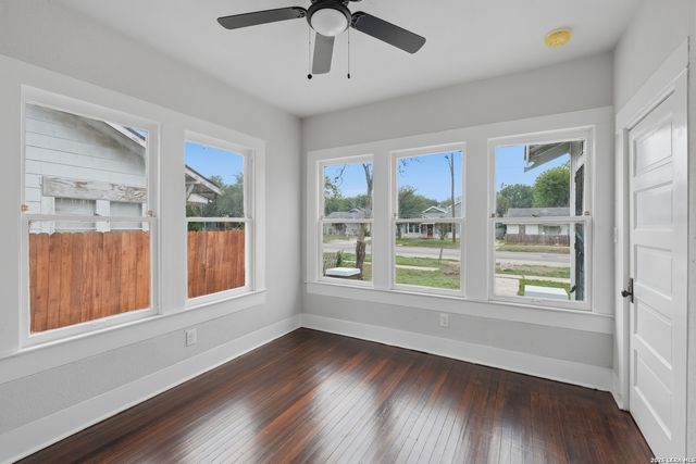 329 HOT WELLS BLVD, San Antonio, TX 78223