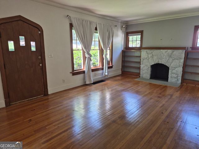 152 Mt Paran Road NE, Atlanta, GA 30327