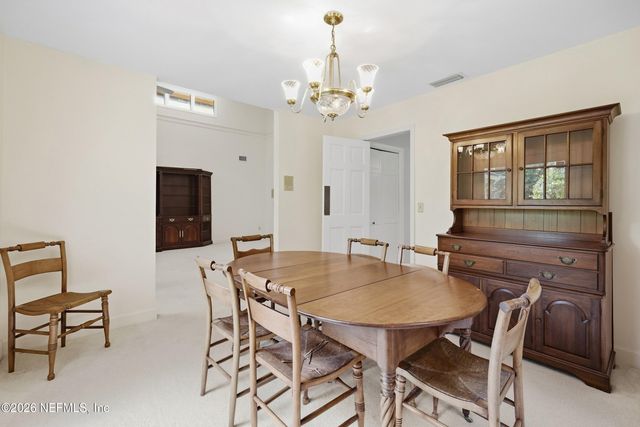 10105 COURTYARDS Place W, Jacksonville, FL 32256
