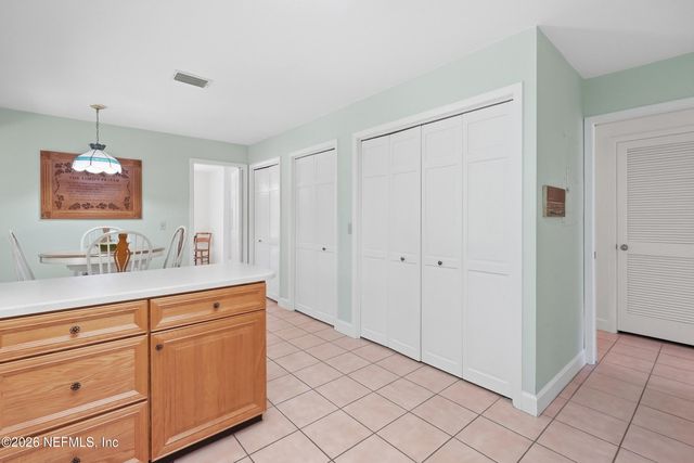 10105 COURTYARDS Place W, Jacksonville, FL 32256